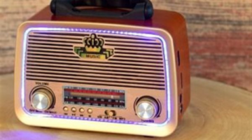 أصوات ذهبية.. إذاعة القرآن الكريم تعيد بث الآذان بنبرات طوبار ومصطفى إسماعيل