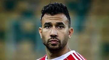 إصابة تريزيجيه.. طبيب الأهلي يحدد موعد الفحص الطبي النهائي لنجم الفريق بالقاهرة