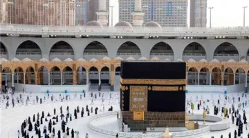 ارتباك في الشركات.. حقيقة إيقاف تأشيرات العمرة لمصر بقرار مفاجئ هذا العام