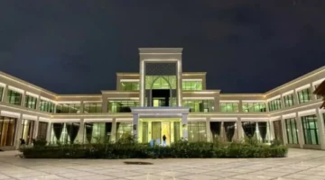 اشتعال قصر باور.. شرارة بخور تتسبب في حريق ضخم داخل العاصمة الرياض