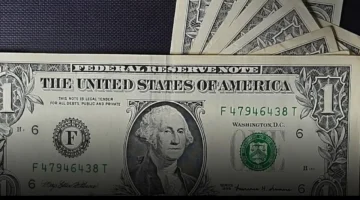 تحديث منتصف اليوم.. تحركات جديدة في سعر الدولار مقابل الجنيه المصري بالبنوك المحلية