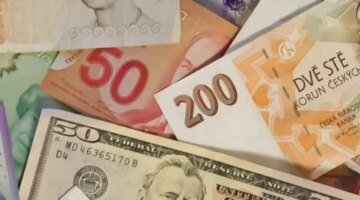 تحديثات الصرف.. تباين أسعار العملات العربية والأجنبية في تعاملات الأربعاء 4 فبراير 2026