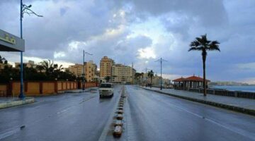 تحذير لـ 4 محافظات.. موعد عودة الموجة الحارة والشبورة المائية الكثيفة اليوم