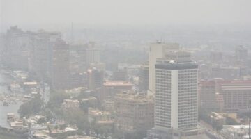 تحذير لمرتادي الطرق.. رياح مثيرة للأتربة تضرب محافظات بمصر وتخفض الرؤية الأفقية