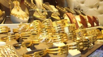 تحركات الذهب.. سعر جرام عيار 21 بالمصنعية داخل محلات الصاغة بمصر اليوم