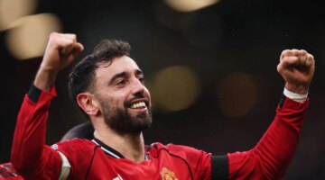 تخطى رقم رونالدو.. برونو فيرنانديز يحقق إنجازاً تاريخياً مع مانشستر يونايتد أمام توتنهام