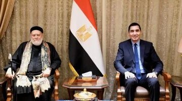 تعاون رياضي دعوي.. وزير الشباب يبحث مع علي جمعة خطة العمل المشترك المقبلة