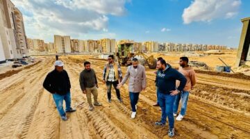 جولة ميدانية.. رئيس جهاز العبور الجديدة يتابع معدلات إنجاز وحدات سكن لكل المصريين