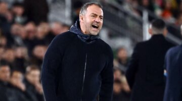 رفض مرتين.. كواليس تضييع برشلونة فرصة التعاقد مع نجم أتلتيكو مدريد بدلا من أولمو