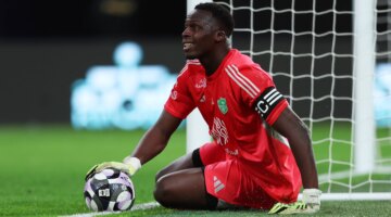 سر التراجع.. إدوارد ميندي يوضح أسباب هبوط مستوى الأهلي أمام الوحدة