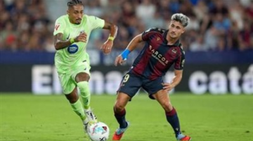 صدام الدوري الإسباني.. القنوات الناقلة لمواجهة برشلونة وليفانتي في الجولة المرتقبة