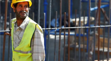 صرف منحة رمضان.. آلية استلام مستحقات العمالة غير المنتظمة من منافذ محددة