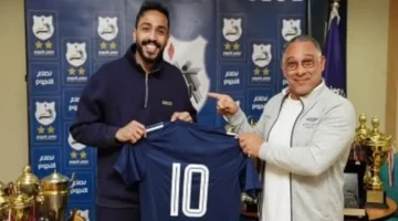 صفقة انتقال حر.. إنبي يحسم تعاقده مع محمود كهربا بصور رسمية لارتداء قميصه الجديد