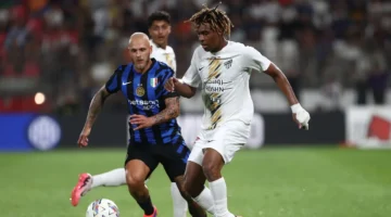 صفقة تبادلية.. فواز الصقور يعود لصفوف الشباب بعد تجربة قصيرة مع نادي الاتحاد