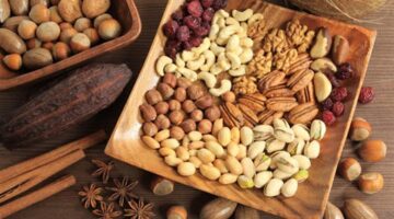 قائمة الأسعار الجديدة.. تفاوت ملحوظ في تكلفة مكسرات رمضان داخل الأسواق المصرية