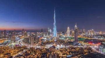 نمو قياسي.. القطاع غير النفطي في الإمارات يسجل أعلى مستوى خلال 11 شهراً