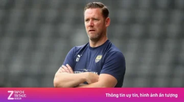 واقعة غريبة.. نسيان توقيع العقد ينهي صفقة انتقال لاعب في الدوري الإنجليزي