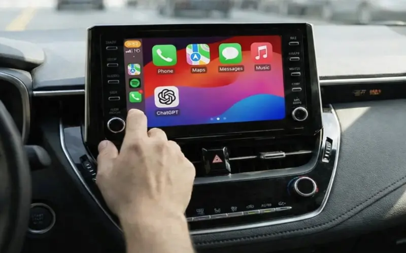 ChatGPT يصل إلى CarPlay.. تواصل صوتي مباشر من شاشة السيارة