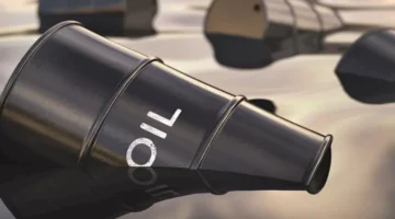 أرقام قياسية لأسعار النفط وتألق الدولار لأعلى مستوياته منذ 7 أشهر