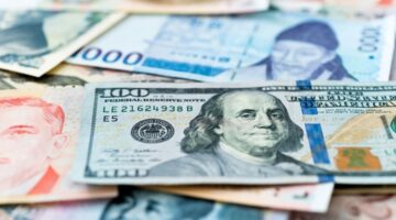 أسباب تراجع الدولار الأمريكي المفاجئ عقب سلسلة من الارتفاعات المتتالية في الأسواق