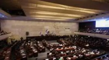 إجلاء الكنيست الإسرائيلي إلى الملاجئ إثر إطلاق صواريخ من إيران