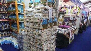 استقرار ملحوظ في أسعار السكر والأرز والدقيق بأسواق محافظة سوهاج الجديدة