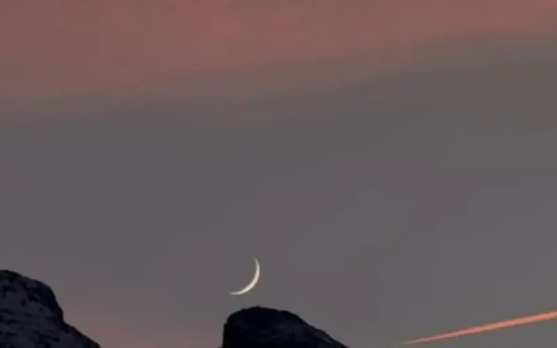 الحسابات الفلكية تحسم الجدل: الأربعاء 27 مايو أول أيام عيد الأضحى لعام 1447 هجرياً