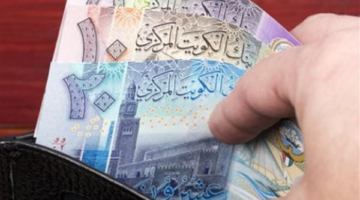 تباين طفيف في سعر الدينار الكويتي مقابل الجنيه المصري خلال تعاملات اليوم