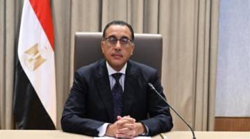 تحرك حكومي مرتقب بشأن أسعار المواد البترولية والسلع في حال استمرار الحرب