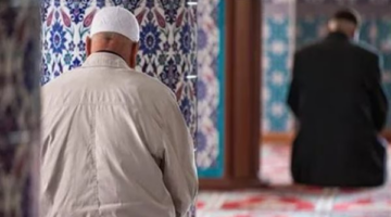 تفاوت مواقيت الصلاة في محافظات مصر اليوم وأثر فروق التوقيت المحلي