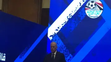توجيه عاجل من «أبو ريدة» بشأن حكام مباريات الأهلي وبيراميدز والزمالك في الدوري