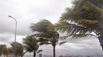 رياح بسرعة 50 كم تضرب سواحل الإسكندرية وتتسبب في اضطراب الملاحة البحرية