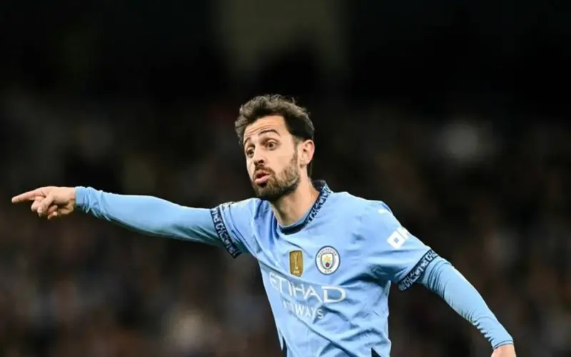 سيكتفي بما قدمه.. برناردو سيلفا يغادر مانشستر سيتي