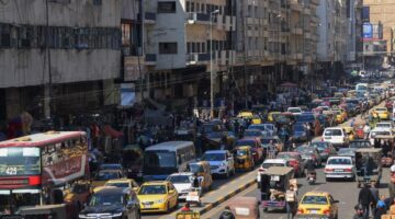 صعود مفاجئ في أسعار الغذاء والدولار يضرب الأسواق العراقية بسبب الحرب