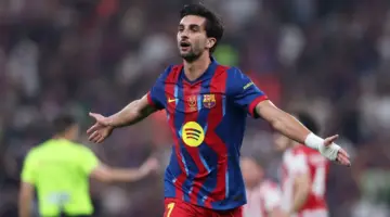 مانشستر يونايتد يتلقى عرضاً لضم فيران توريس وسط تحركات برشلونة لبيع المهاجم