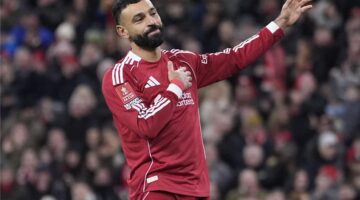 محمد صلاح يدون إنجازاً تاريخياً جديداً خلال مواجهة ليفربول ضد جالطة سراي