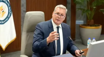 وزارة البترول تنفي صلة مصر بناقلة الغاز المتضررة قبالة السواحل الليبية