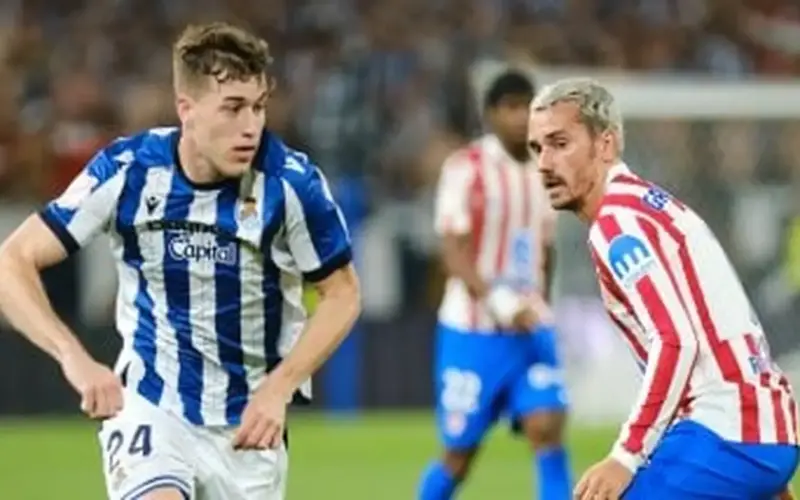 أتلتيكو مدريد ضد ريال سوسيداد.. الباسكي يتفوق 2-1 في نهائي كأس إسبانيا