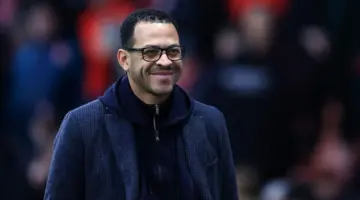 أخيراً، أخبار سارة لفريق تشيلسي، حيث أكد ليام روزينيور أنه من المقرر الإعلان عن عقود جديدة للاعبين النجوم