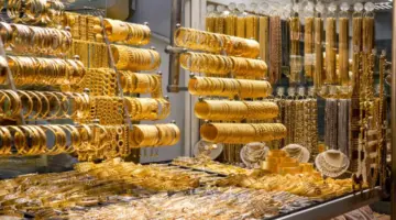 أسعار الذهب في السعودية اليوم الجمعة 3 أبريل 2026.. تراجع مفاجئ يضرب عيار 21 بعد خسائر عالمية قوية وتأثير تصريحات ترامب على الأسواق