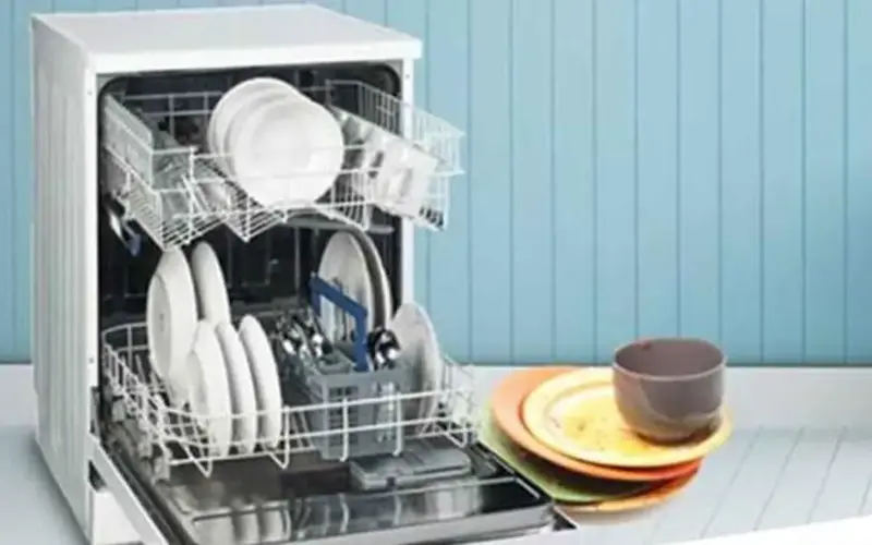 أسعار غسالات الأطباق في سوق الأجهزة الكهربائية.. الخيار الأمثل لتوفير الوقت والجهد