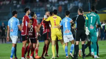 استبعاد 14 لاعباً من قمة الأهلي وبيراميدز في الدوري