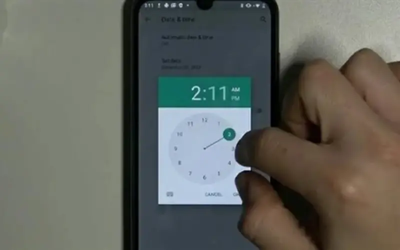 استعد لتغيير الساعة: طرق بسيطة لضبط هاتفك الذكي وتحديث المنطقة الزمنية للقاهرة