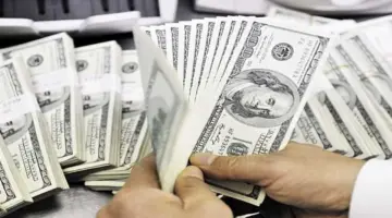 استقرار أسعار الدولار عالميًا وسط ترقب الأسواق وتفاؤل حذر بشأن التهدئة