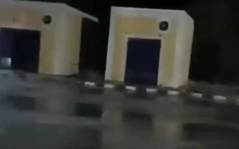 السماء تمطر بغزارة.. تحذيرات من تقلبات جوية تضرب البلاد بشدة