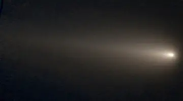 الشمس تبتلع مذنباً ساطعاً – جريدة الوطن السعودية