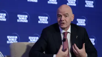 الفيفا يمهد لثورة في عالم كرة القدم بقانون غير مسبوق