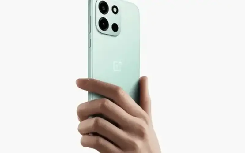 انسَ الشحن اليومي.. هاتف “ون بلس” الجديد يعمل ليومين كاملين