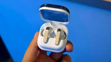 تحديث برمجي جديد لسماعات Galaxy Buds 4 وBuds 4 Pro لتعزيز الأداء