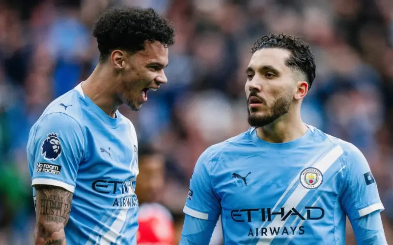 ترشيح شرقي وأوريلي لنيل جائزة لاعب الشهر في الدوري الإنجليزي